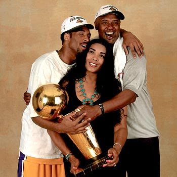 kobe-and-parents